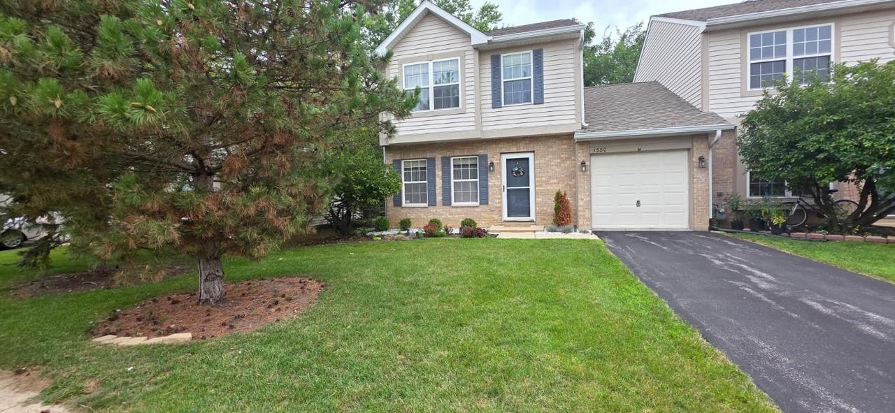 1380 W Split Oak Cir., Round Lake Beach, IL 60073