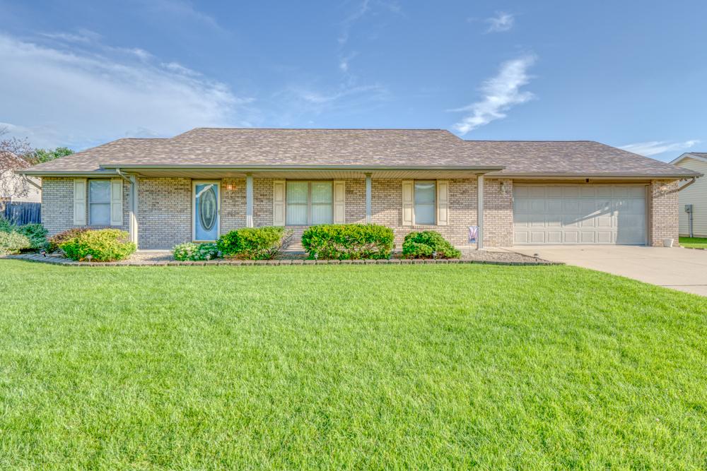 2213 Darren Dr., Marion, IL 62959