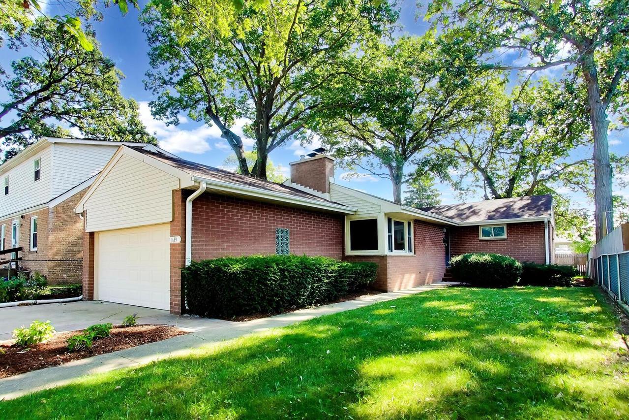 1619 Elizabeth Ave., North Chicago, IL 60064