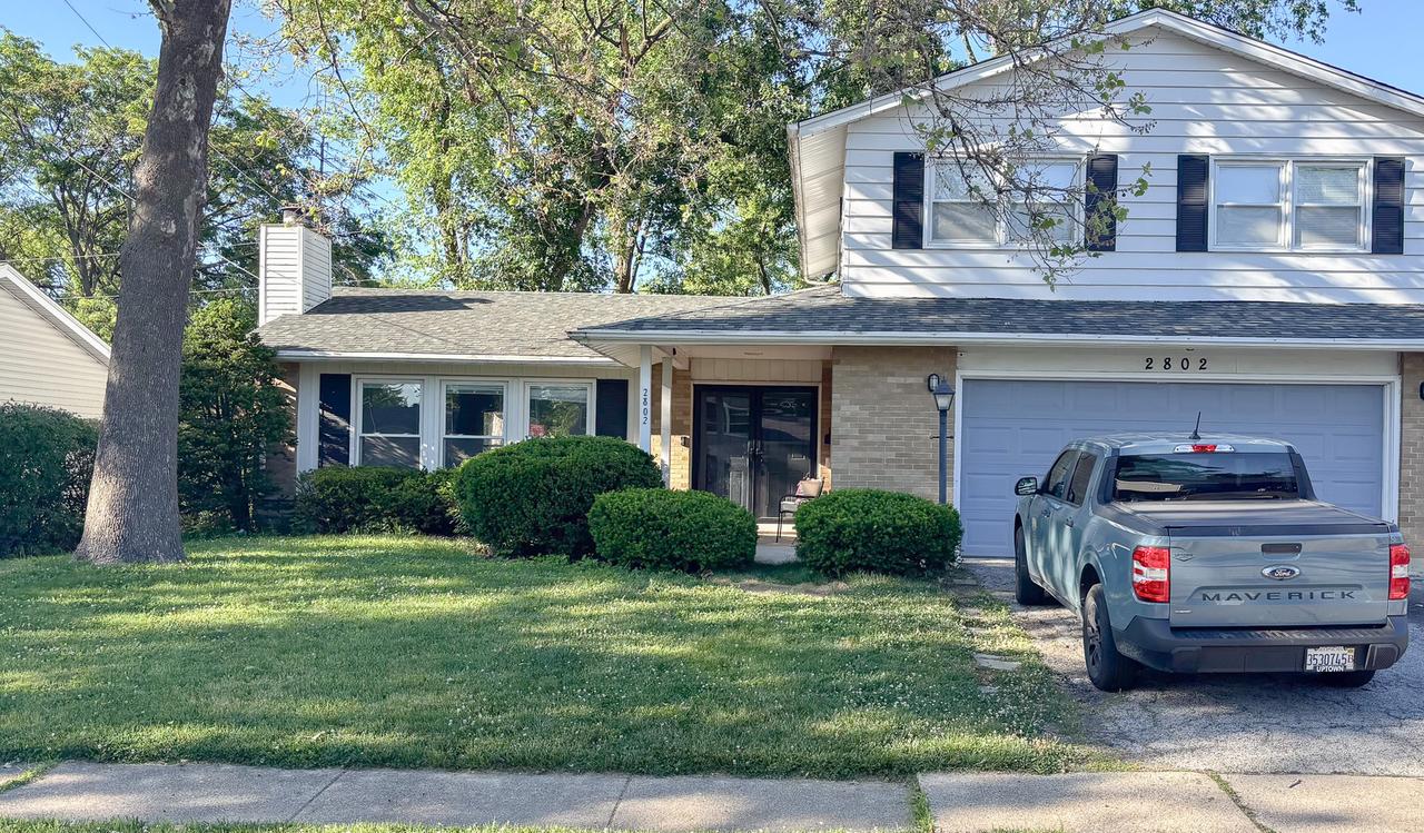 2802 Cherrywood Pl., Hazel Crest, IL 60429