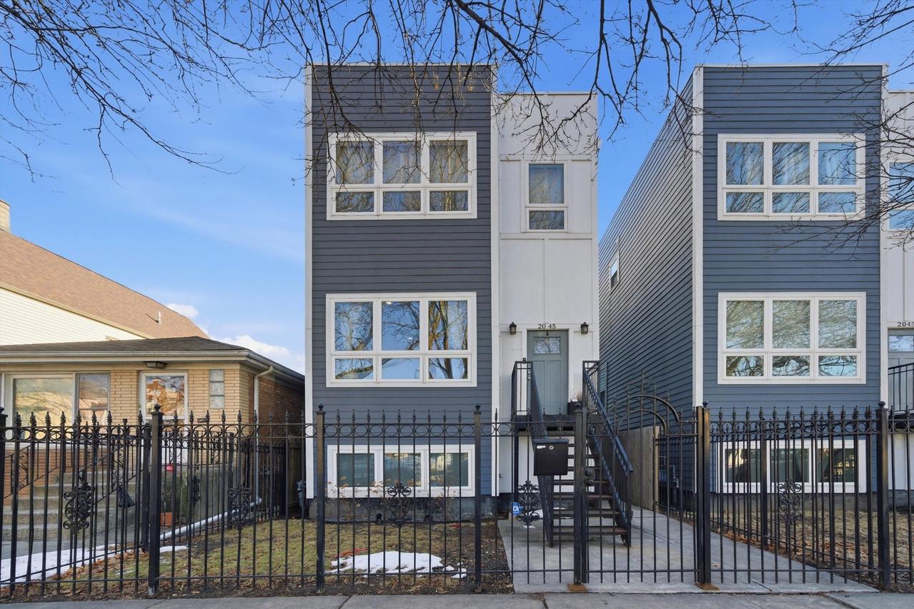 2045 N La Crosse Ave., Chicago, IL 60639