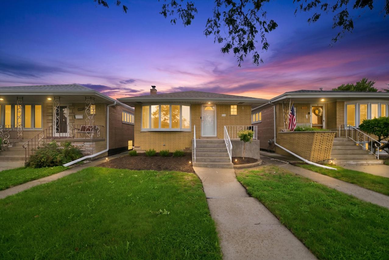 6055 W 64th St., Chicago, IL 60638