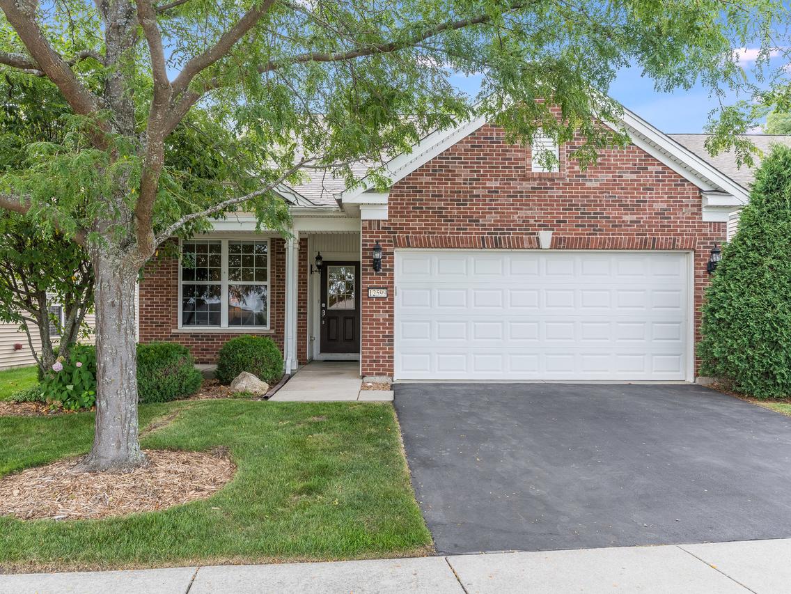 12599 Meritage Ct., Huntley, IL 60142