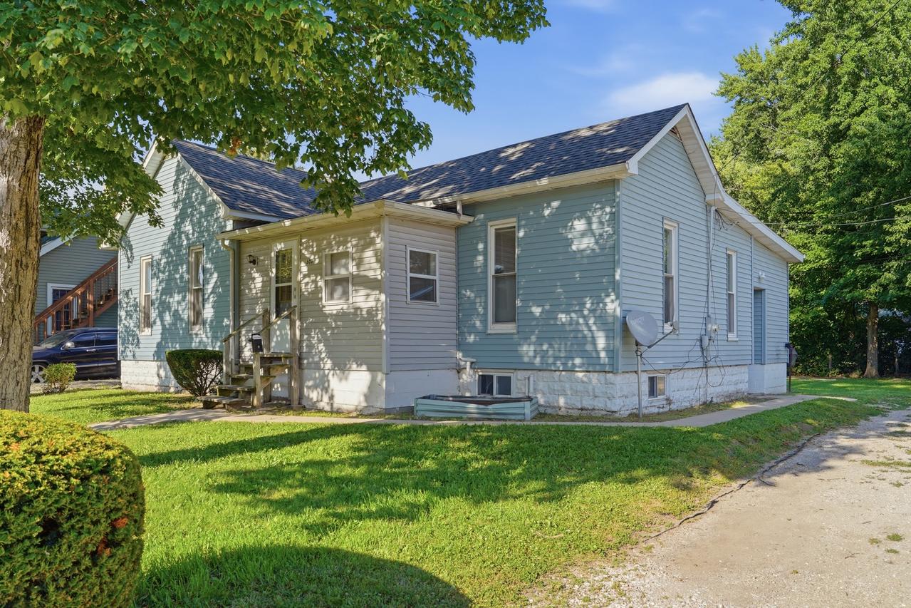608 Avenue E, Sterling, IL 61081