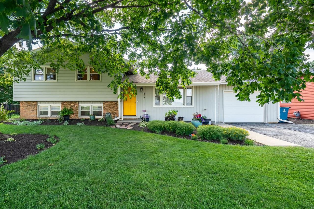 507 S East St., Hudson, IL 61748