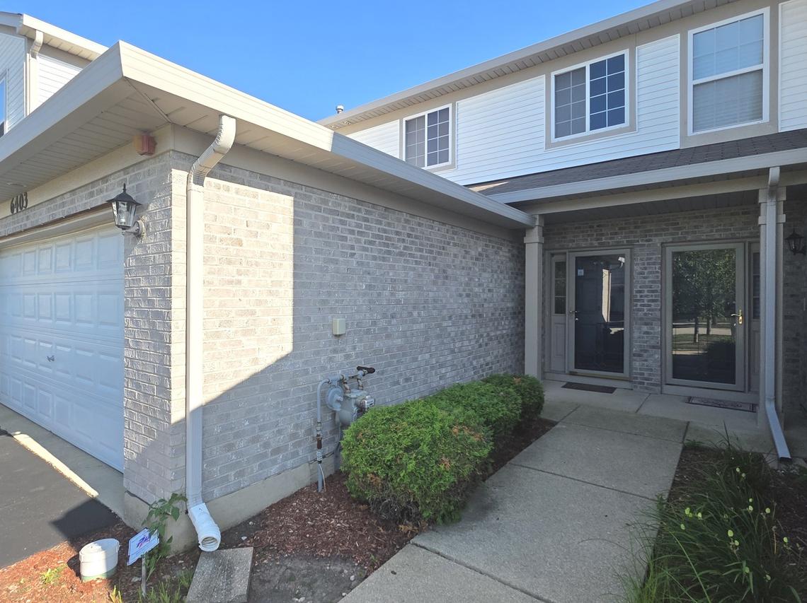 6403 Blue Sky Ln., Matteson, IL 60443