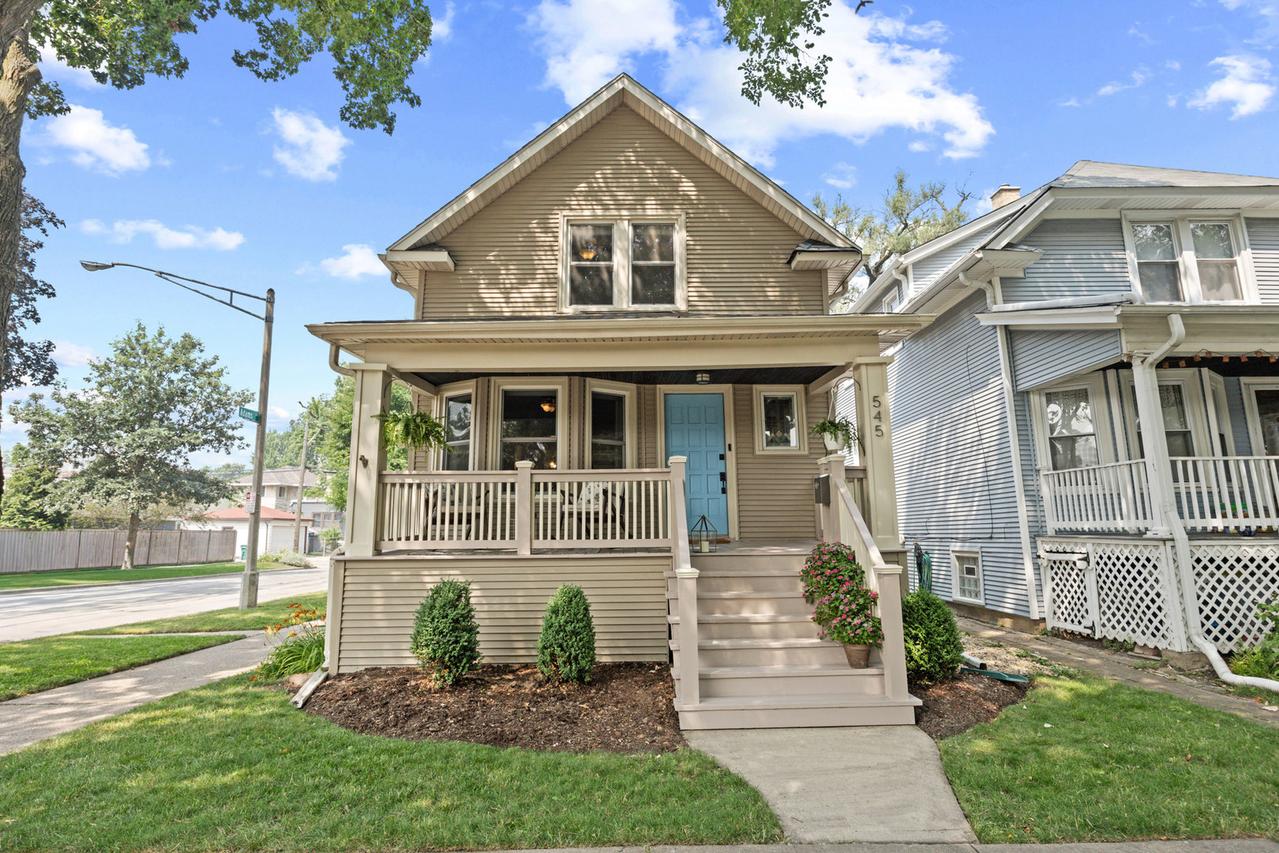 545 S Harvey Ave., Oak Park, IL 60304