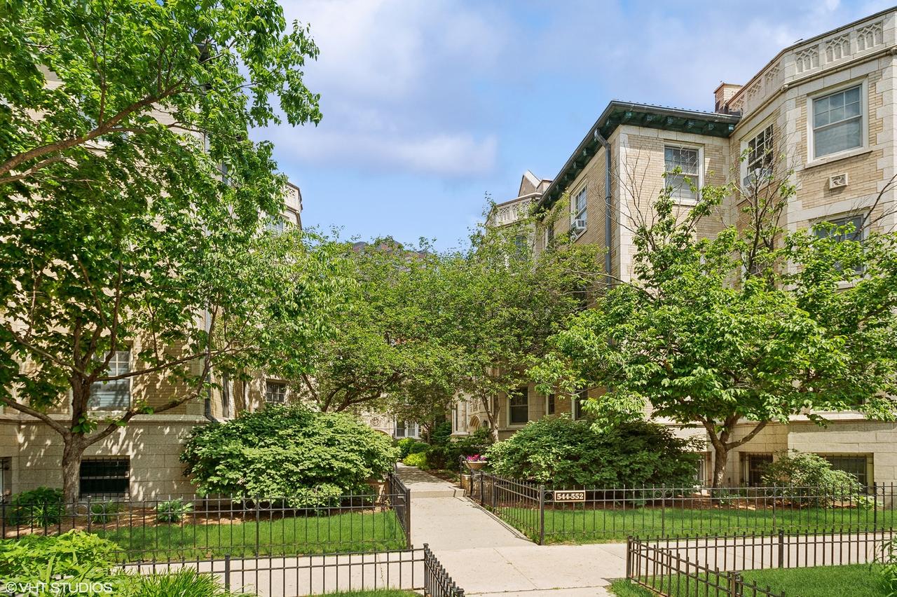 542 W Brompton Ave. #1N, Chicago, IL 60657