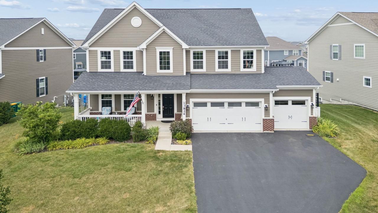 13824 Amelia Dr., Lemont, IL 60439