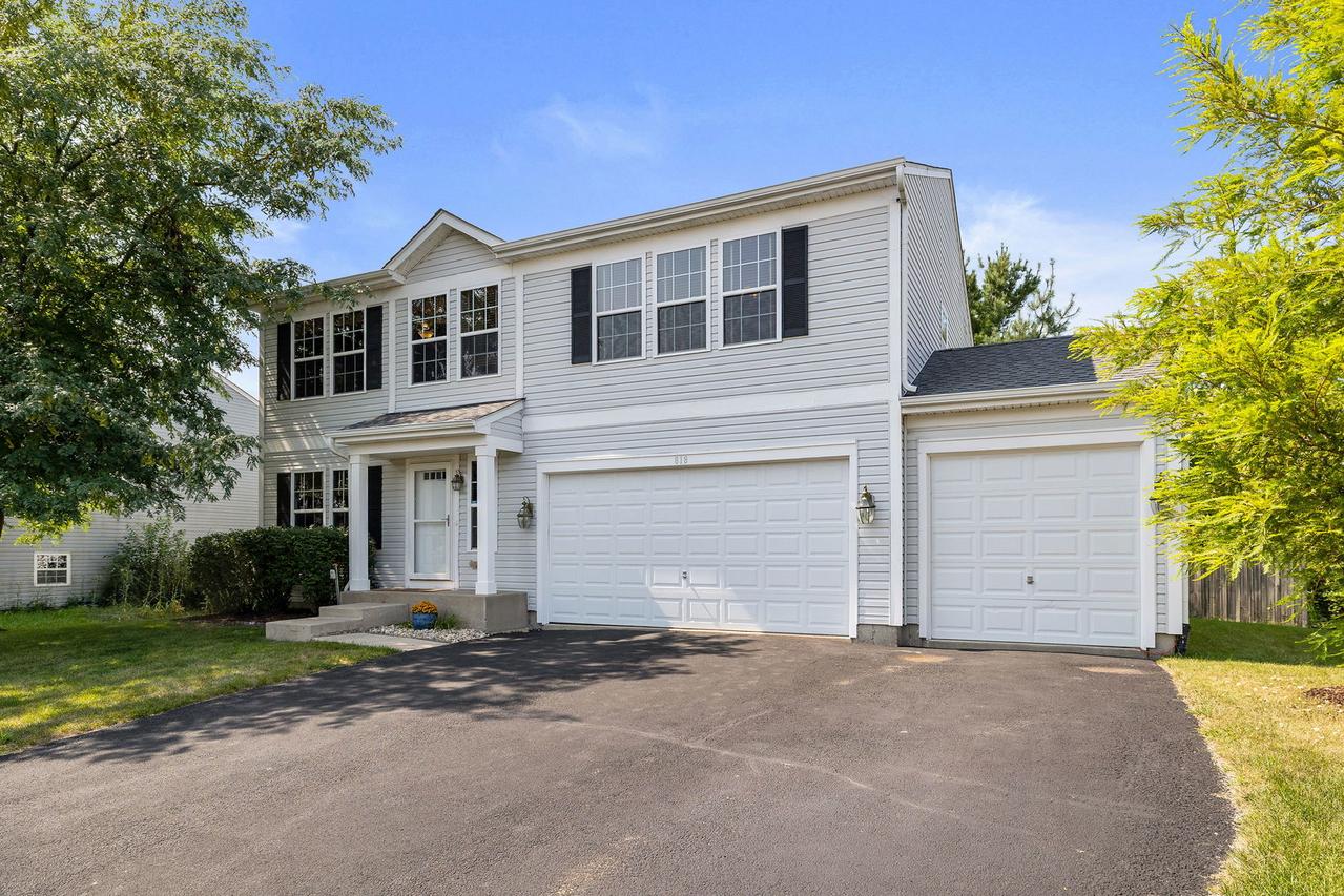 818 Willow St., Kirkland, IL 60146
