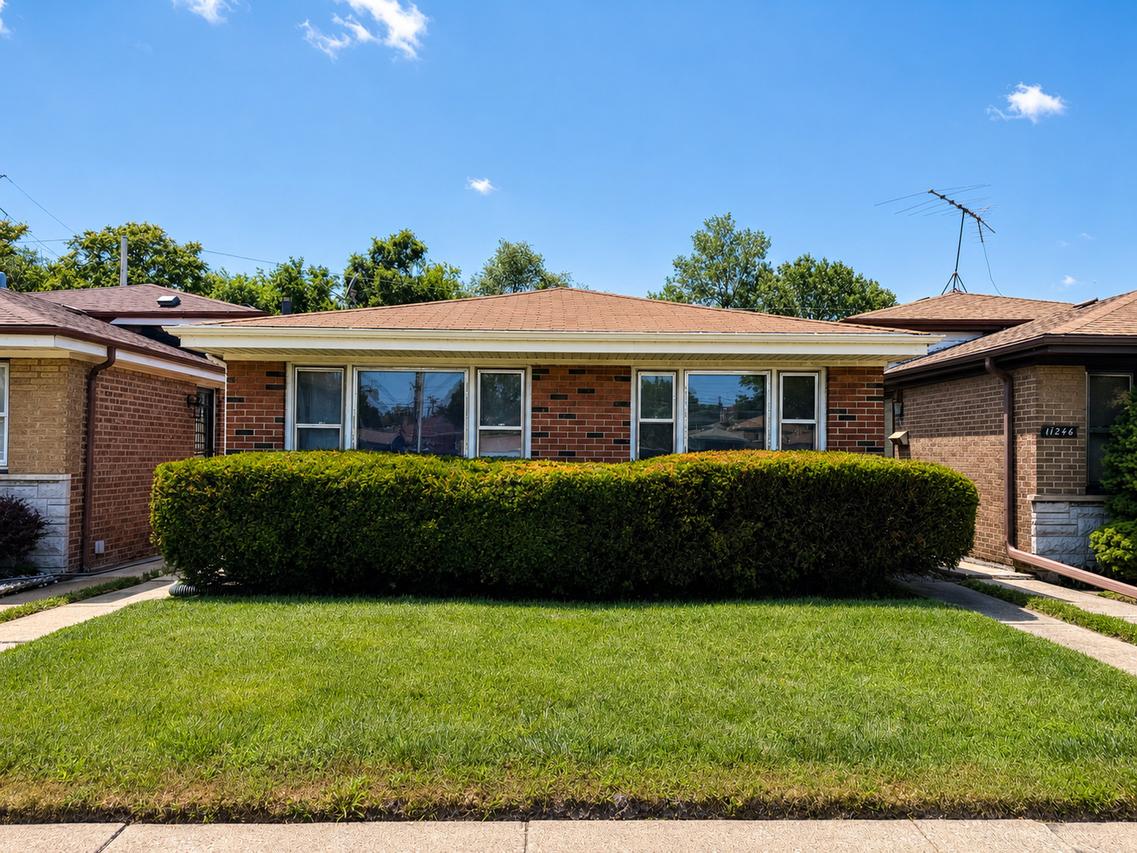 11250 S Green Bay Ave., Chicago, IL 60617
