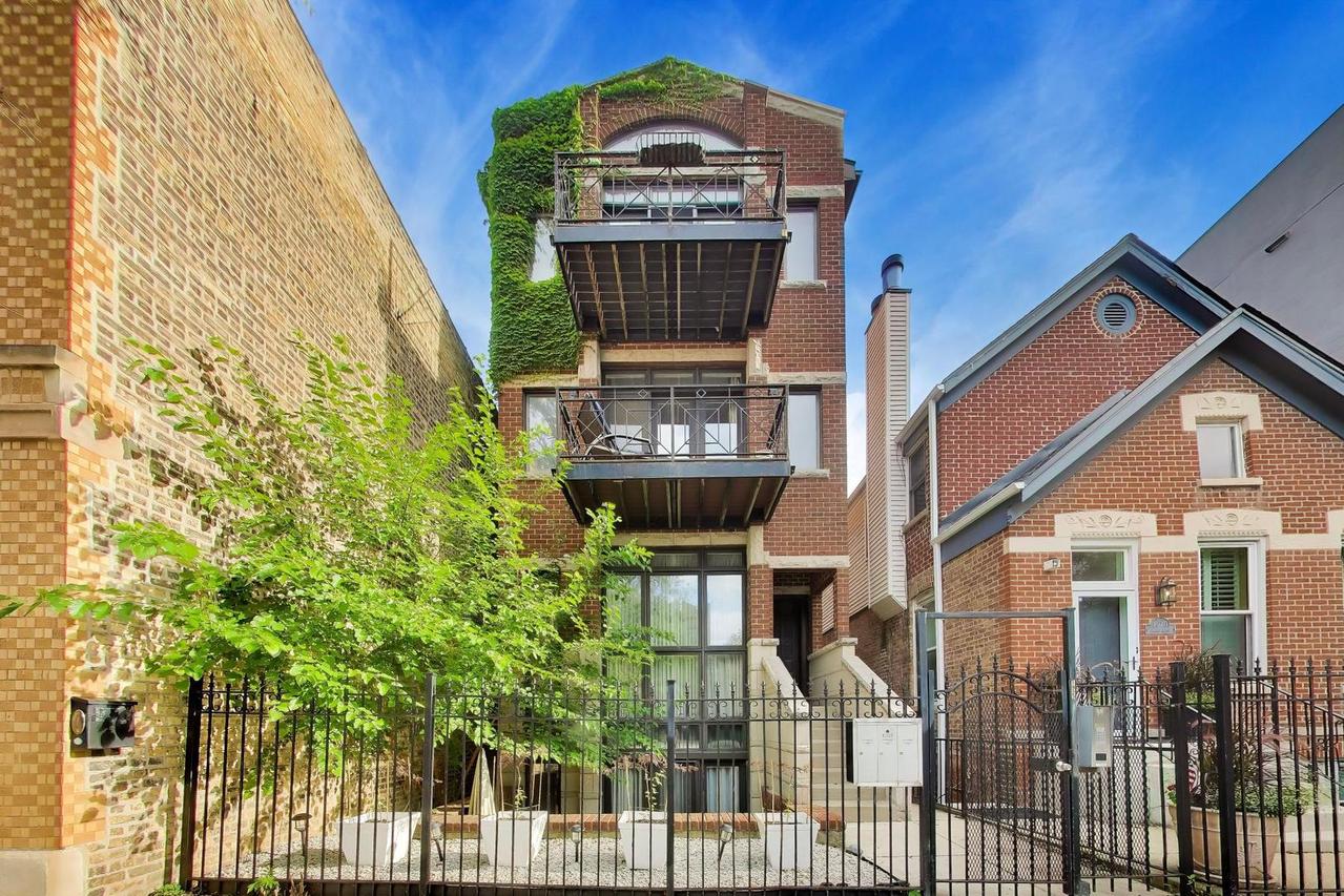 1922 W Armitage Ave. #2, Chicago, IL 60622