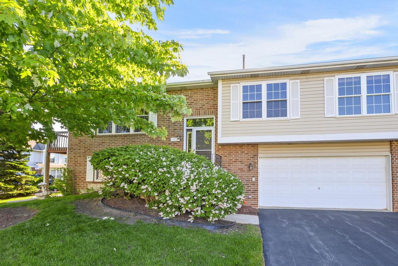 19778 Ascot Pl. #2, Mokena, IL 60448