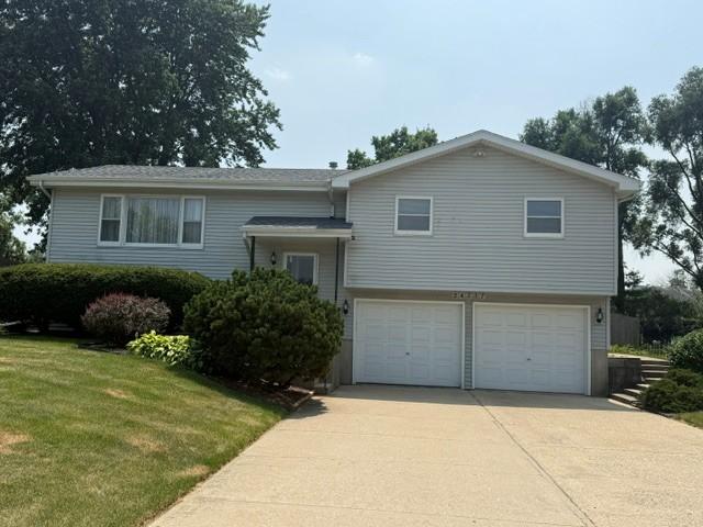 24337 S Valley Dr., Channahon, IL 60410