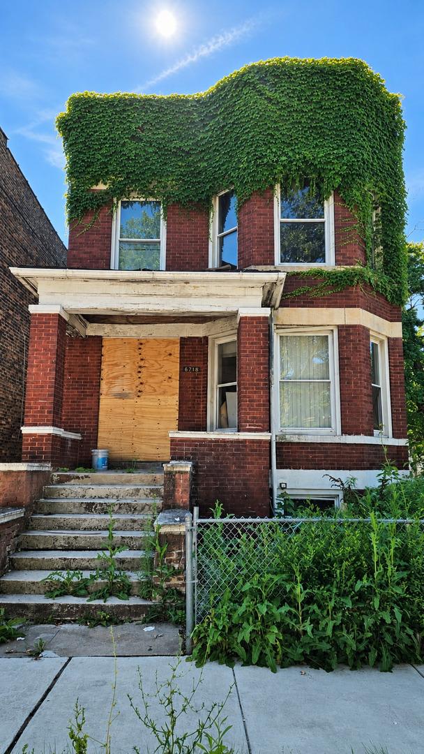6718 S Marshfield Ave., Chicago, IL 60636
