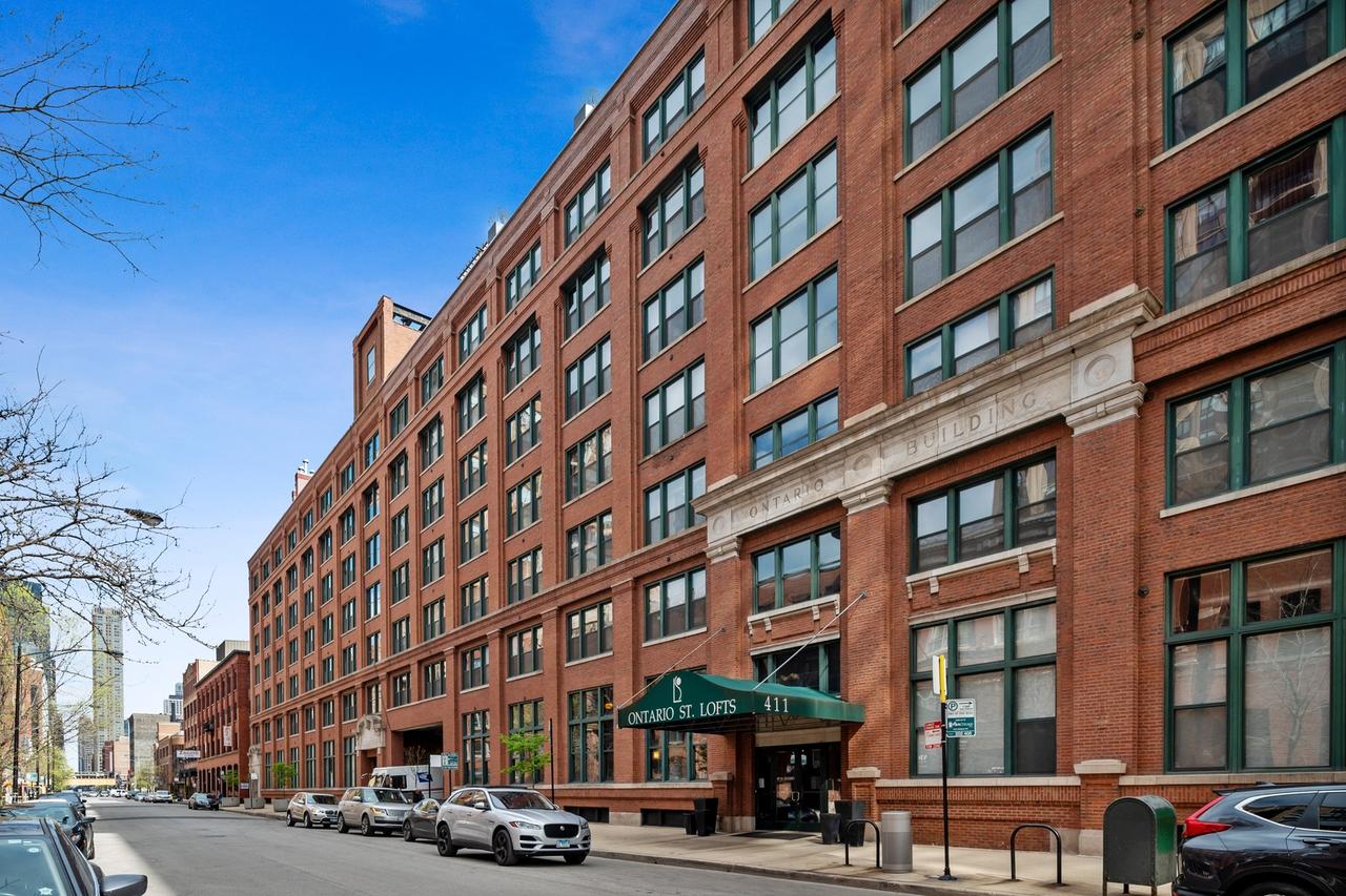 411 W Ontario St. #606, Chicago, IL 60654