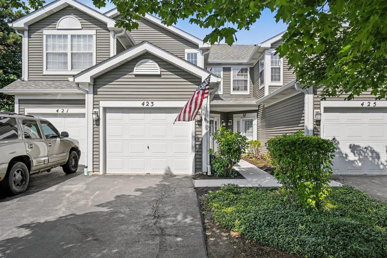 423 Mill St., Batavia, IL 60510