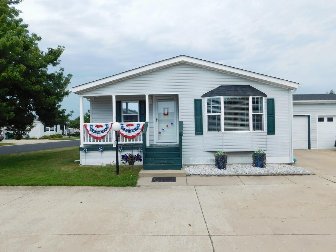 653A Bluebird Cir., Sandwich, IL 60548