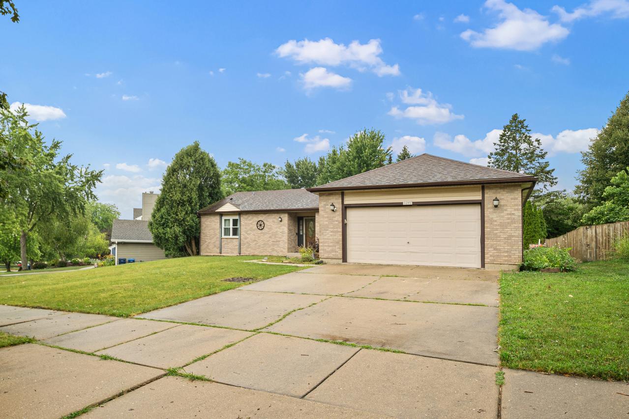 3240 Mini Dr., Wadsworth, IL 60083