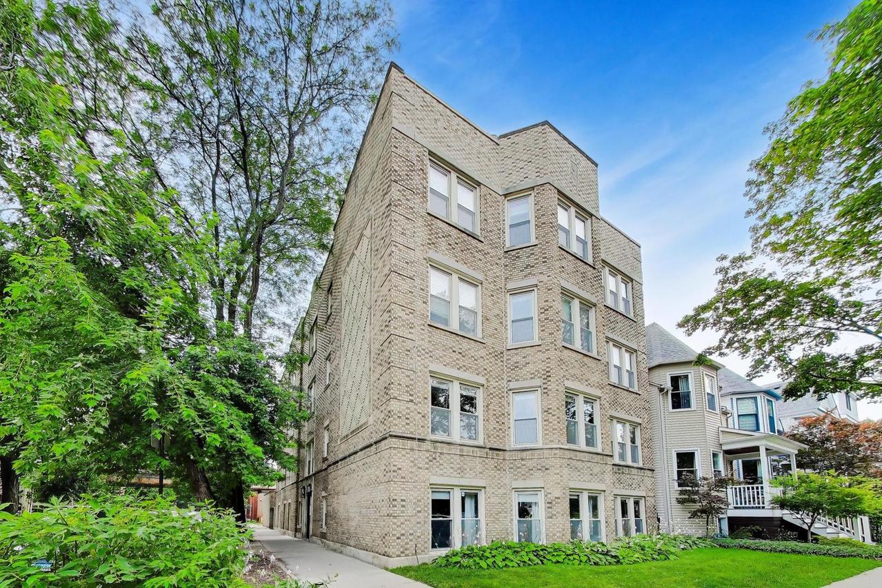 4646 N Seeley Ave. #1N, Chicago, IL 60625