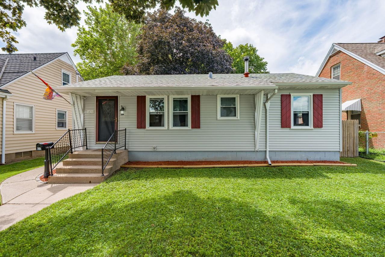 [Address Hidden by Seller], Rock Island, IL 61201