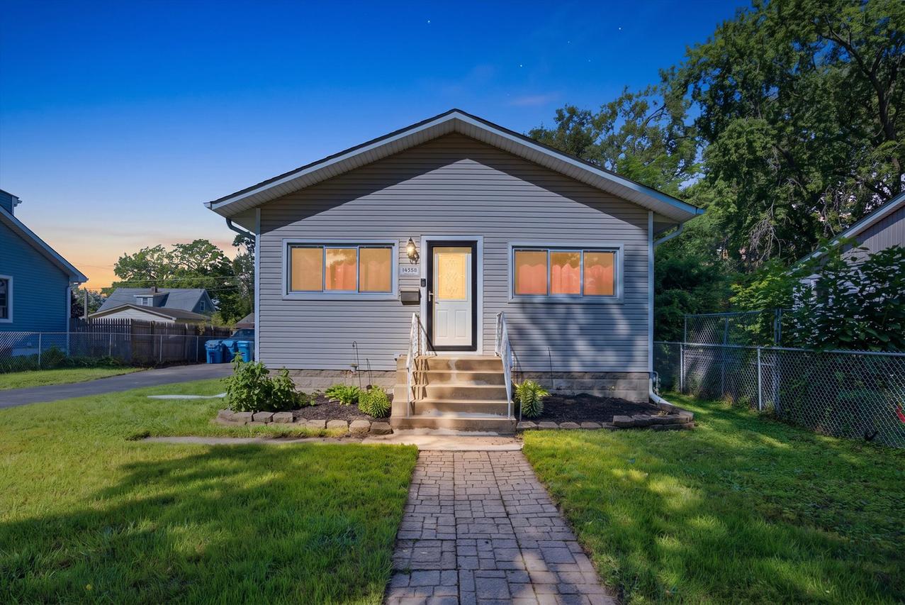 14538 Hamlin Ave., Midlothian, IL 60445