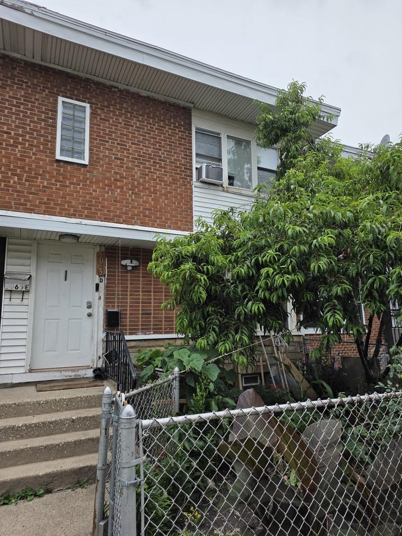 5065 W Gladys Ave. #D, Chicago, IL 60644