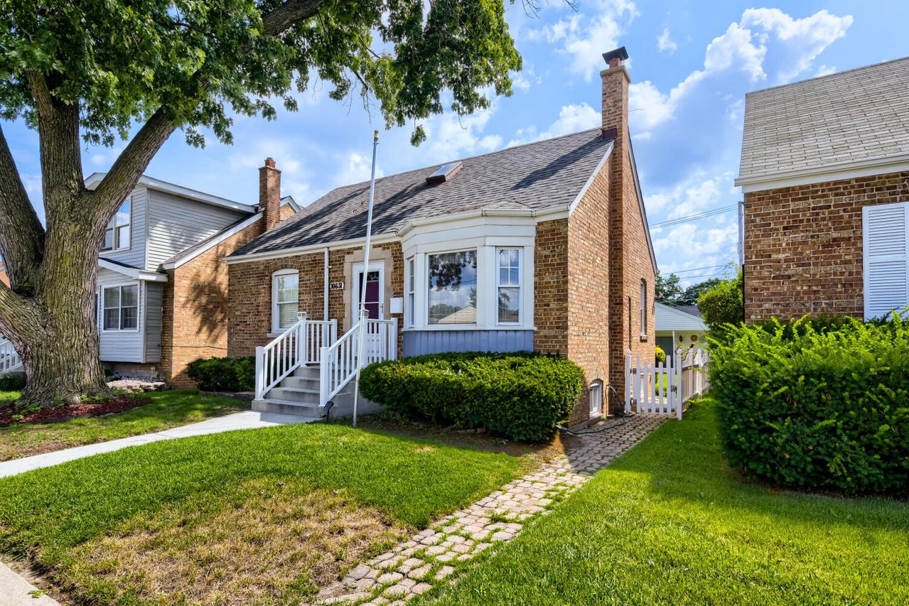 10831 S Kedzie Ave., Chicago, IL 60655