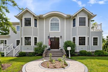 Homes Just Sold in Glencoe: September 8th to September 14th