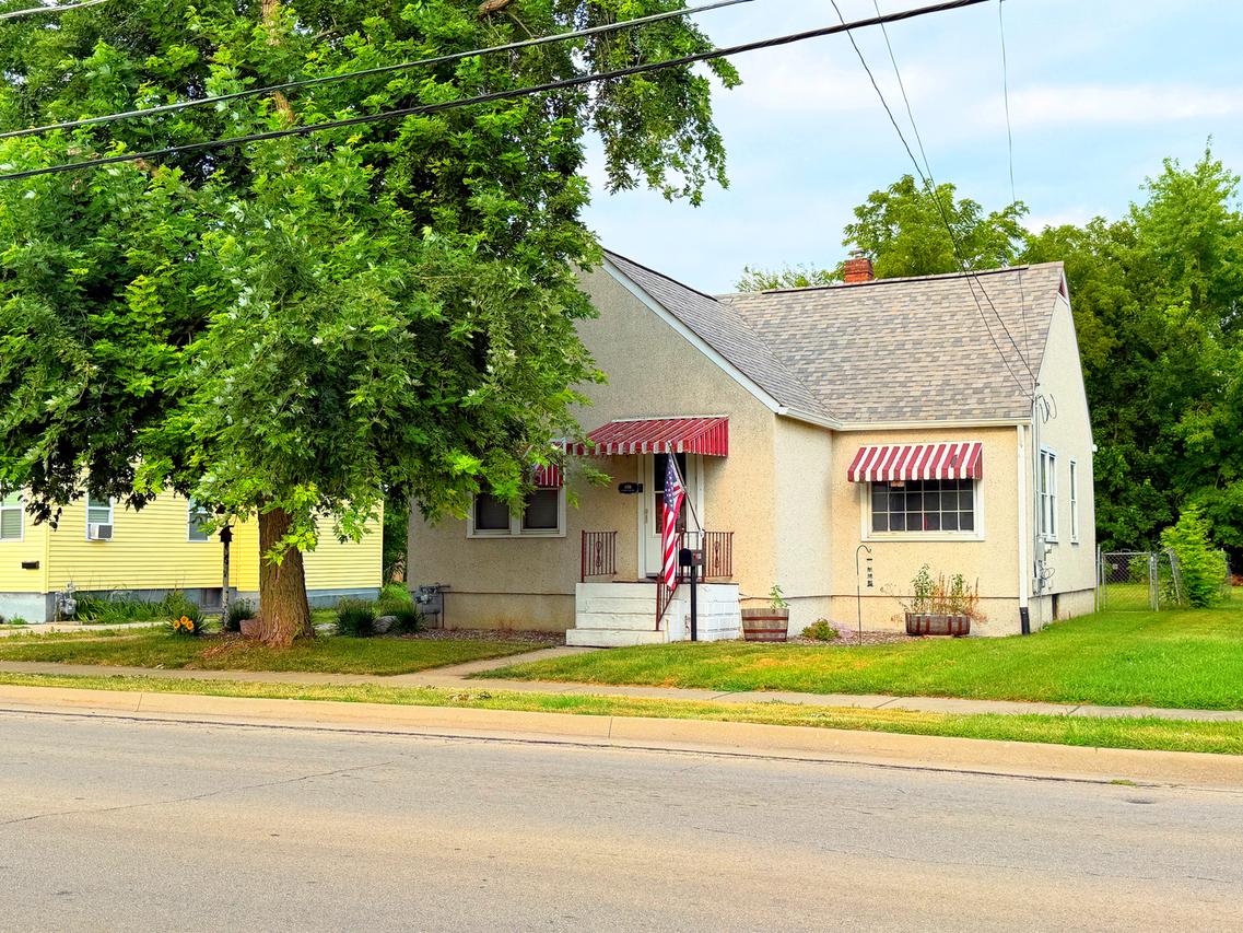 108 S Otter Creek Rd., Streator, IL 61364