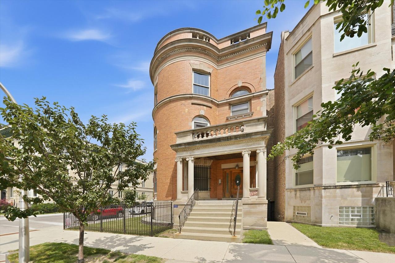 [Address Hidden by Seller], Chicago, IL 60615