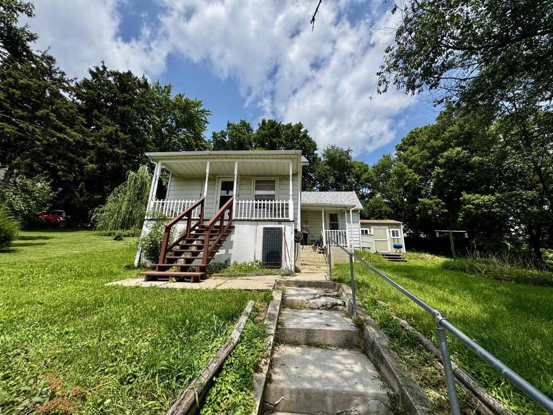 618 E Saint Paul St., Spring Valley, IL 61362