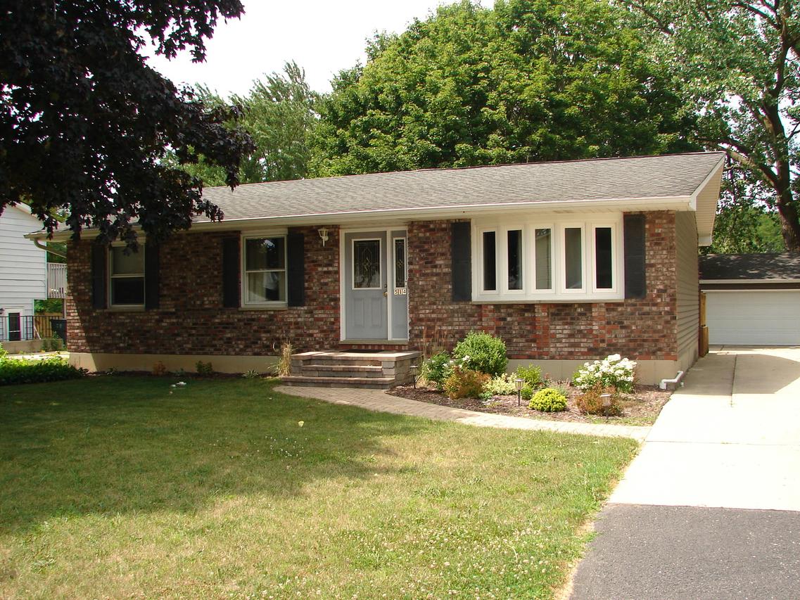 514 Garnett Ave., Winthrop Harbor, IL 60096