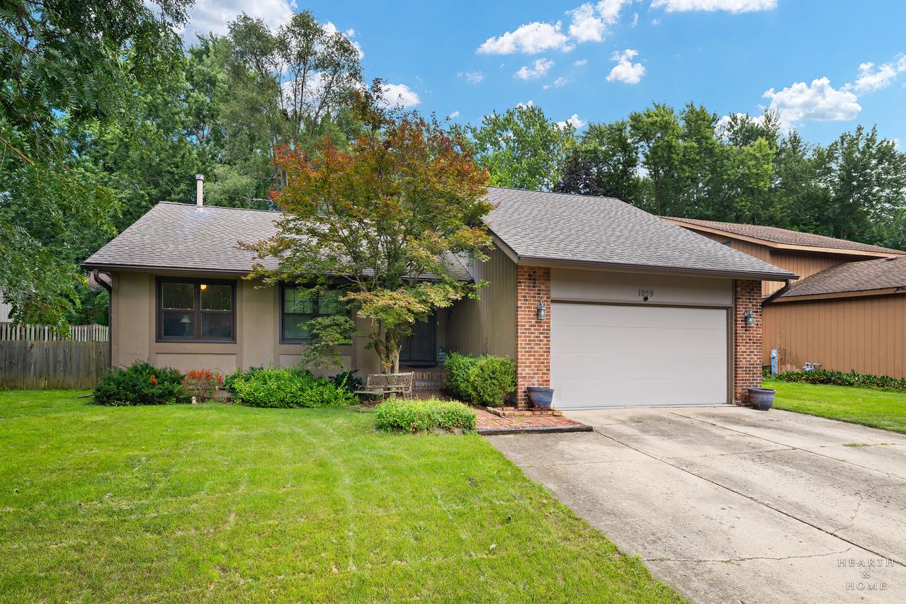 1059 N Old Mill Rd., Palatine, IL 60067