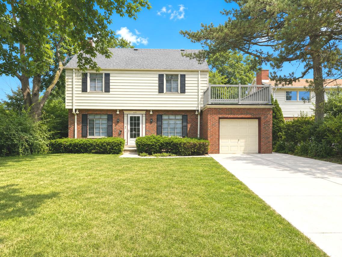 9414 Harding Ave., Evanston, IL 60203