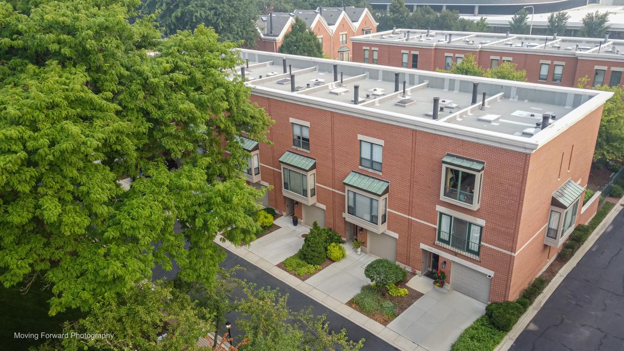 614 S Laflin St. #C, Chicago, IL 60607
