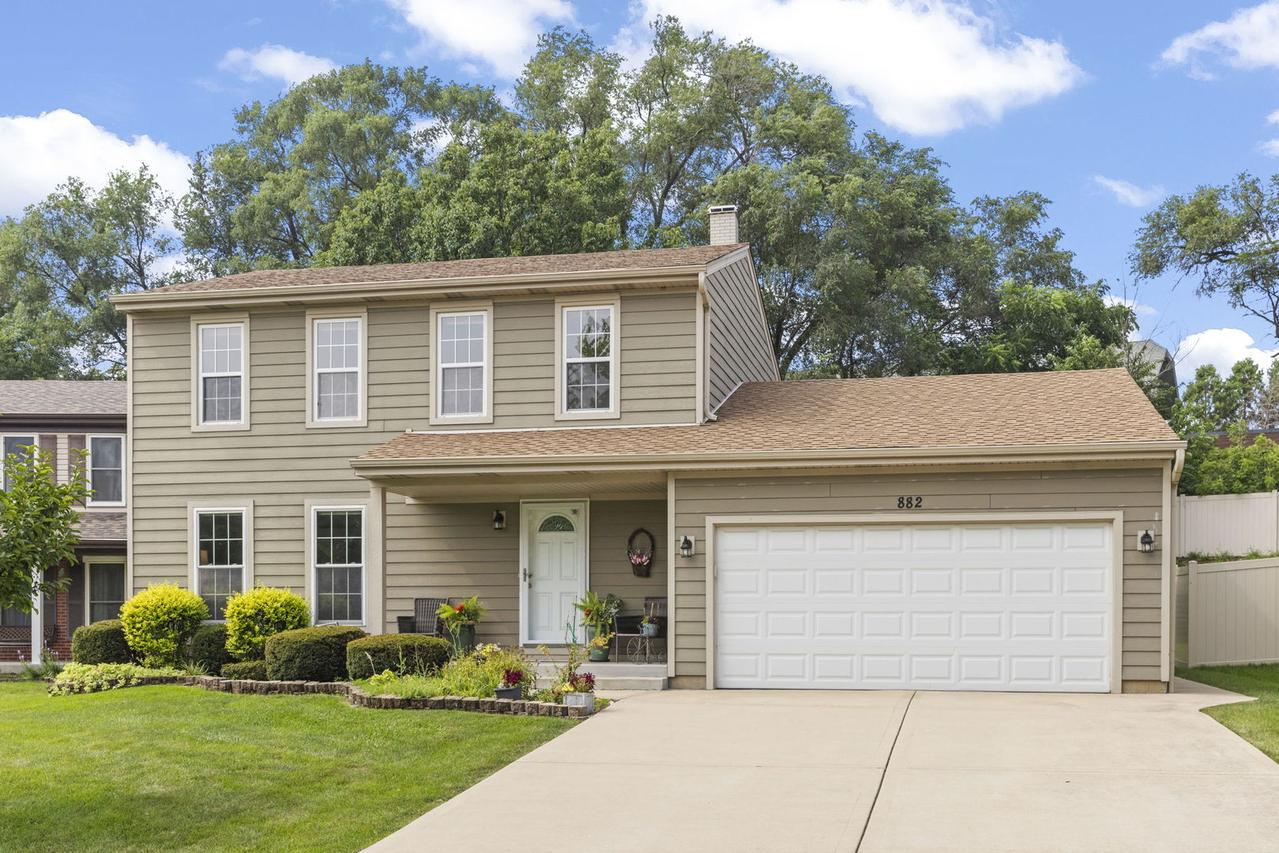 882 Aspen Dr., Lombard, IL 60148