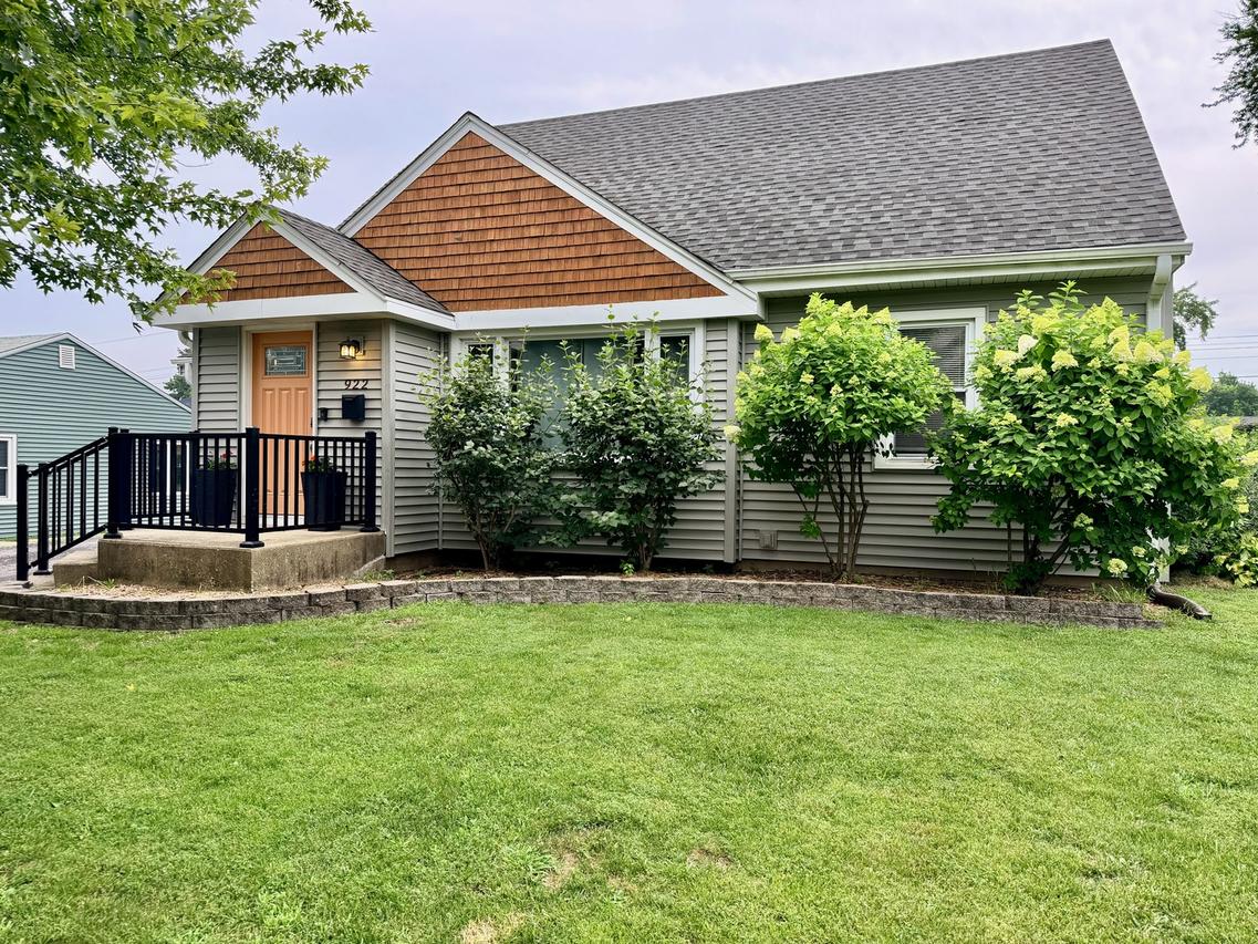 922 Cornell St., Ottawa, IL 61350