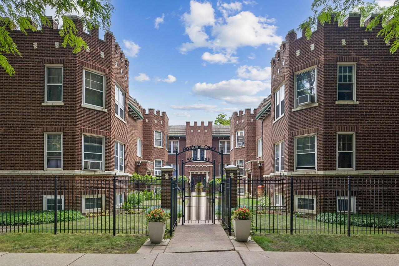 4103 N Keystone Ave. #1, Chicago, IL 60641