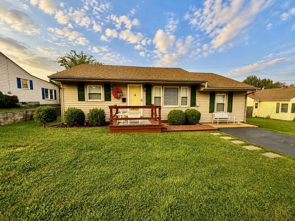 605 W 19th St., Metropolis, IL 62960