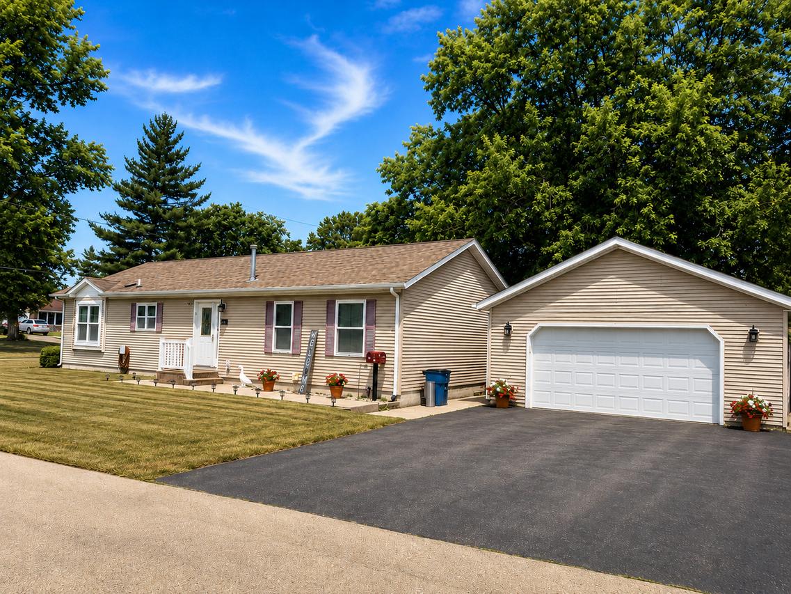 194 Water St., Marseilles, IL 61341