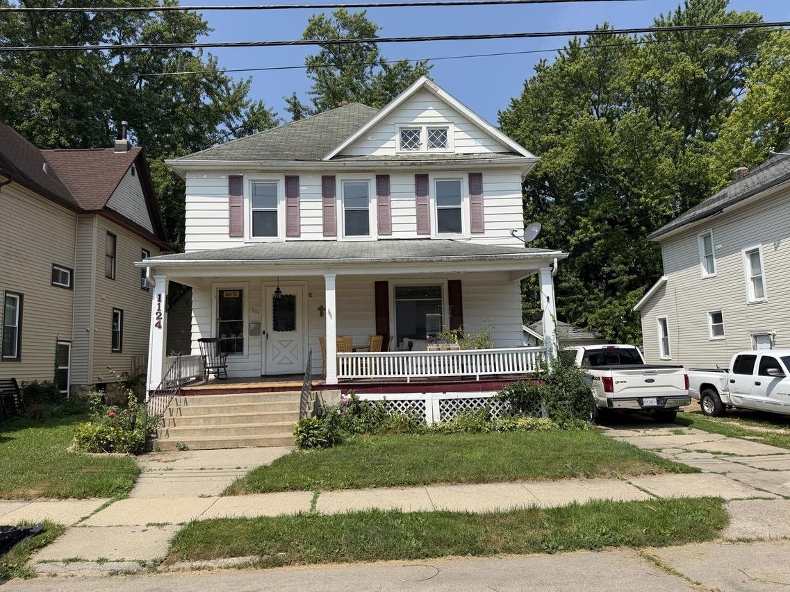 1124 S State Ave., Freeport, IL 61032