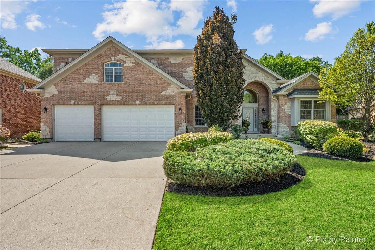 320 N Waynes Ct., Palatine, IL 60067