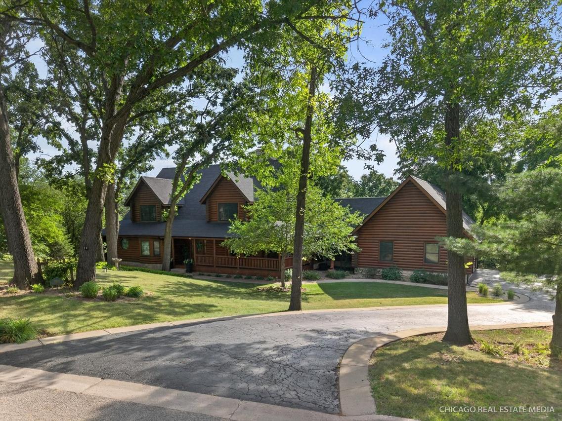 3903 Niblick Ct., Prairie Grove, IL 60012