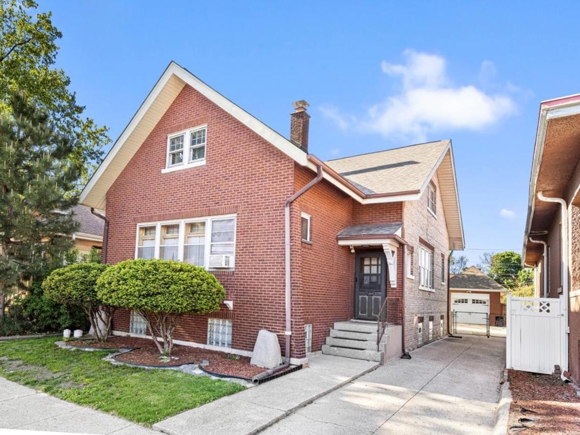7205 Jackson Blvd., Forest Park, IL 60130
