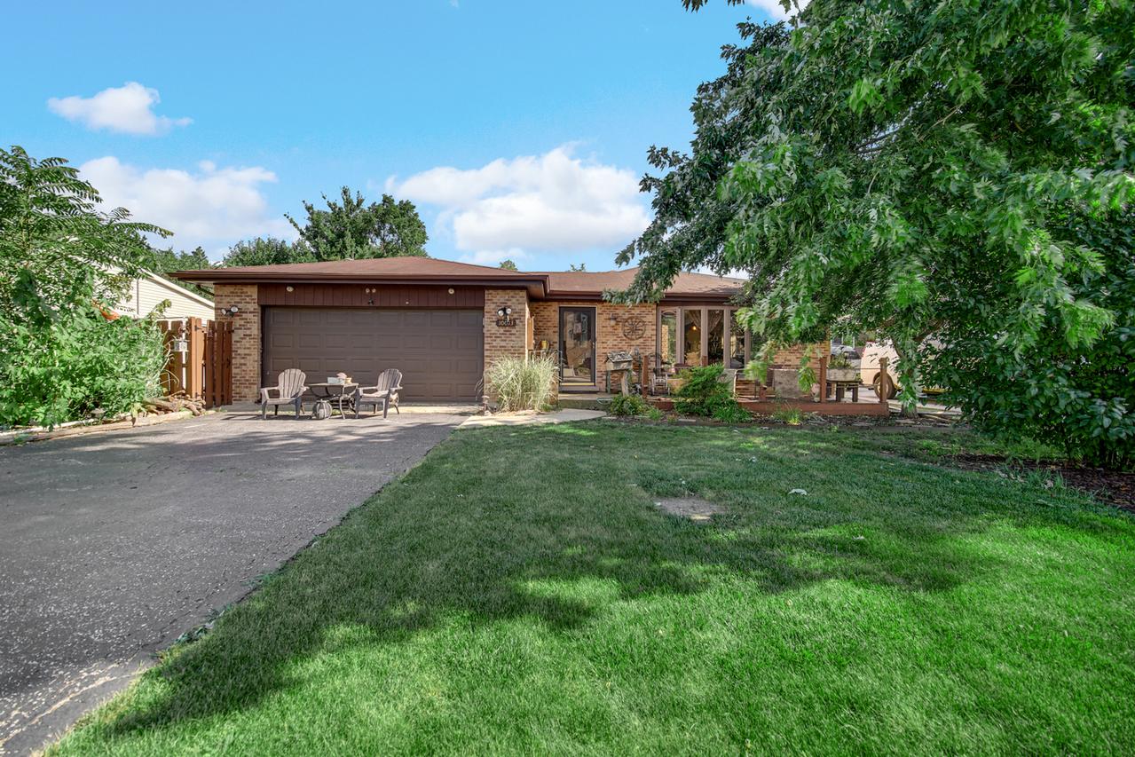 10013 W Lyndale Ave., Melrose Park, IL 60164