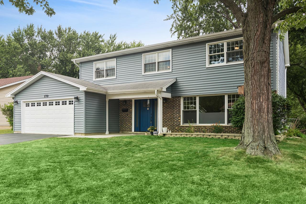 170 Pebble Creek Dr., Lake Zurich, IL 60047