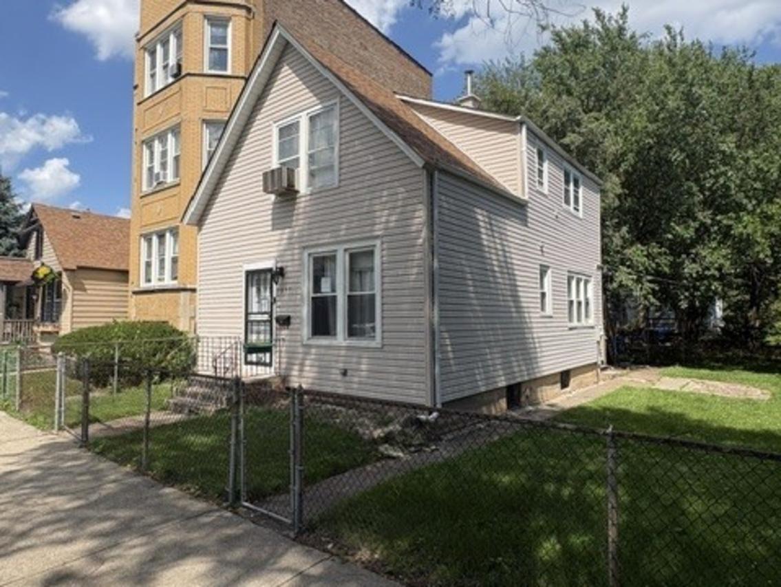 7837 S Dobson Ave., Chicago, IL 60619