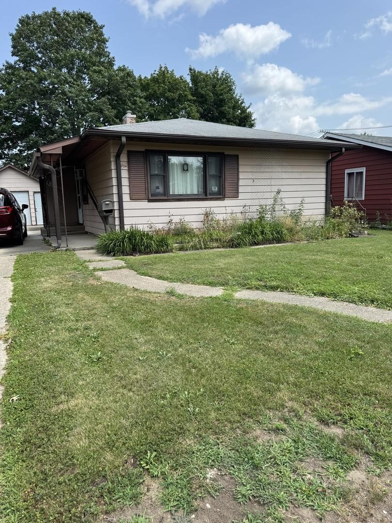 1704 19th Ave., Sterling, IL 61081