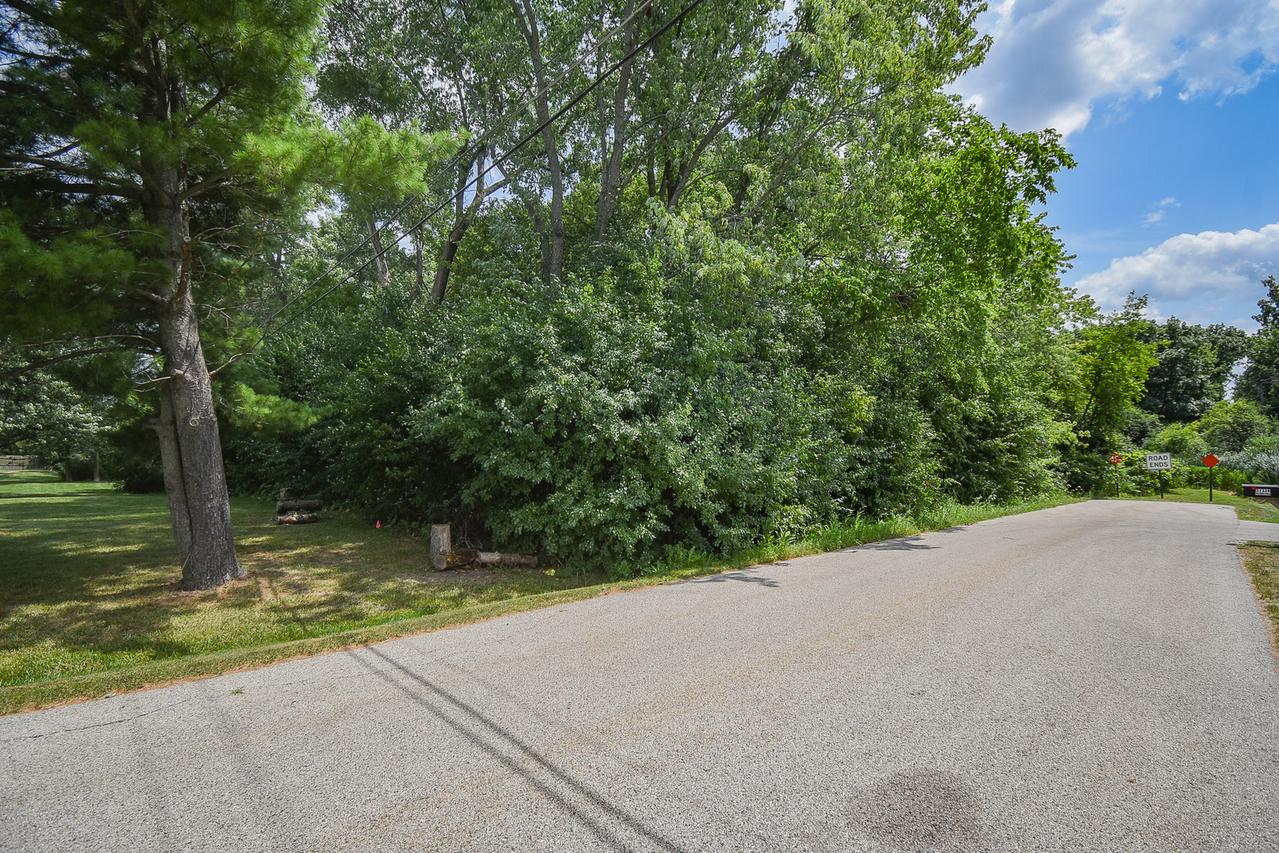 12362 W Graves Ave., Beach Park, IL 60087